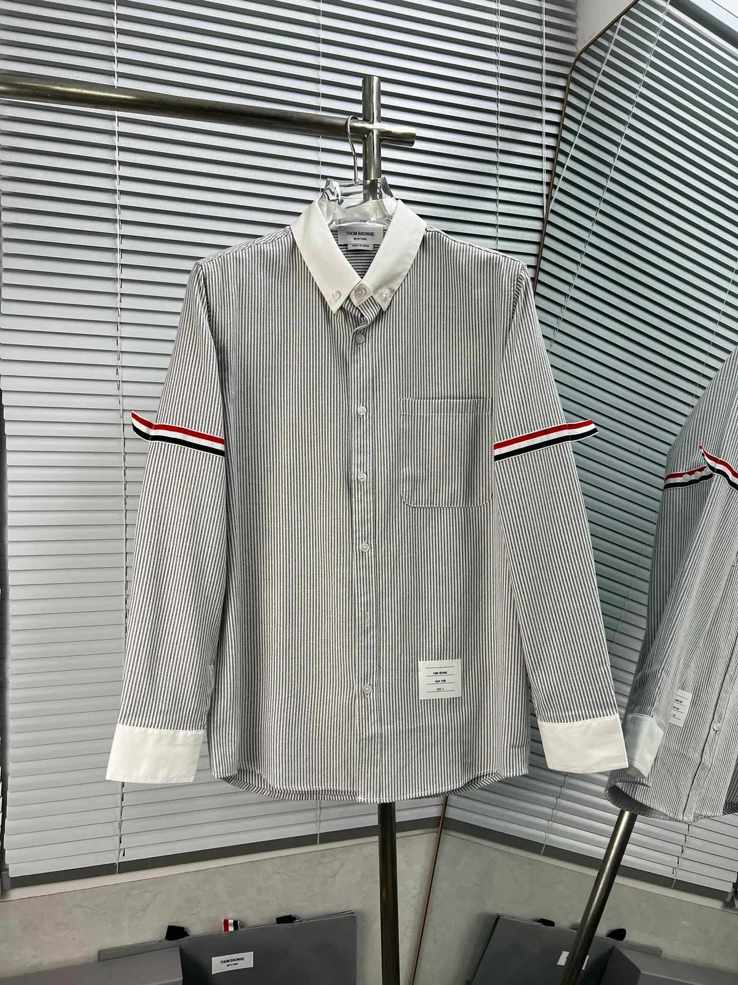 THOM BROWNE 😌 Classic ～TB ， ， ！ ， 🕺 ！ ！ ， ， ， New Arrival， ～ ：Blue White Sizes：01234